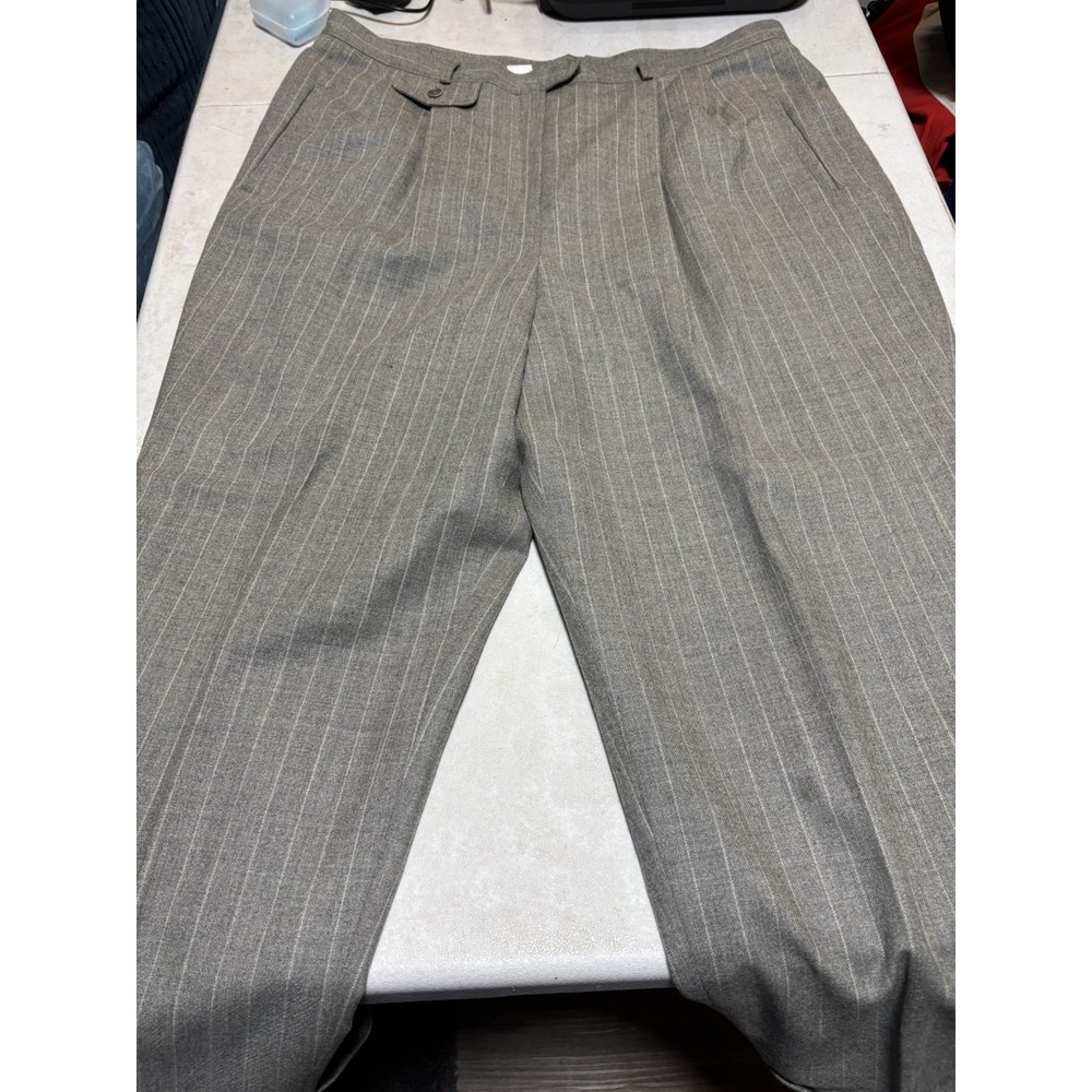 Preowned- Vintage Ralph Lauren 100% Wool Pinstripe Pants Women‎ (Size 18W)